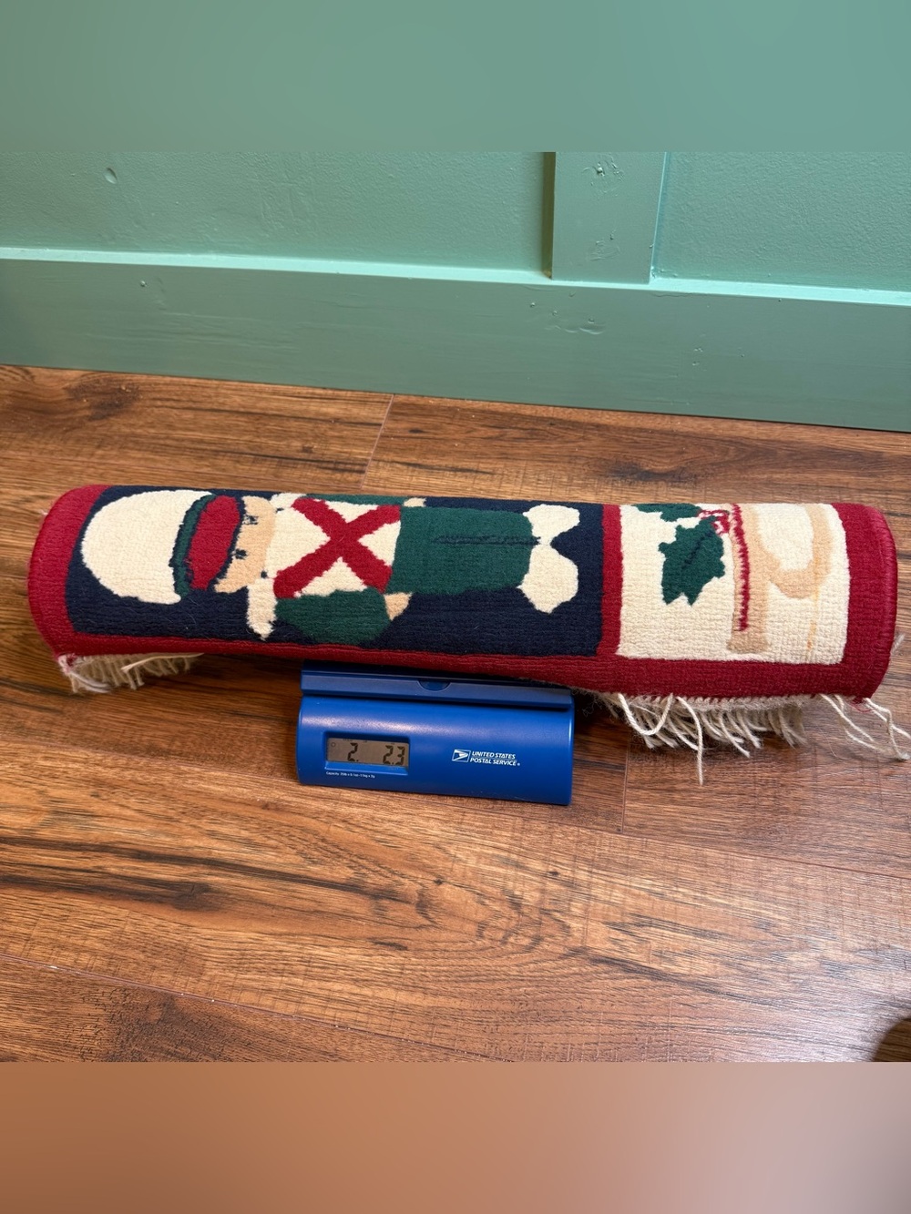 Vintage Christmas Rug Fringed Seasonal Holiday Motif Mat Hooked Woven Winter 90s - Picture 13 of 13